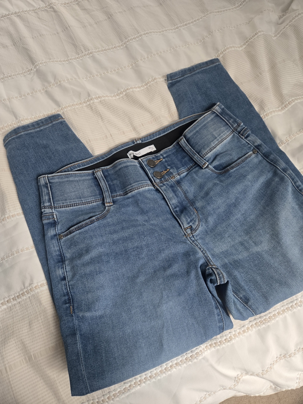 Nine West Light Blue High-Rise Stretch Capri Jeans